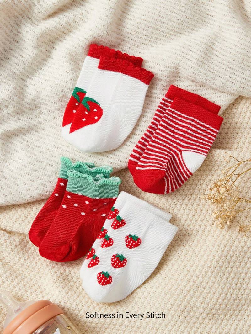 جوارب أطفال بنقشة الفراولة – 4 أزواج 🍓