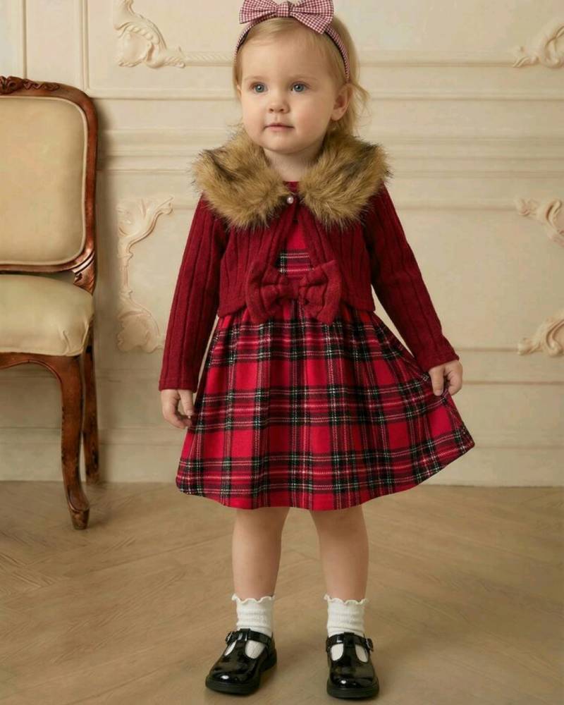 طقم فستان كاروهات مع جاكيت فرو للأطفال 👗