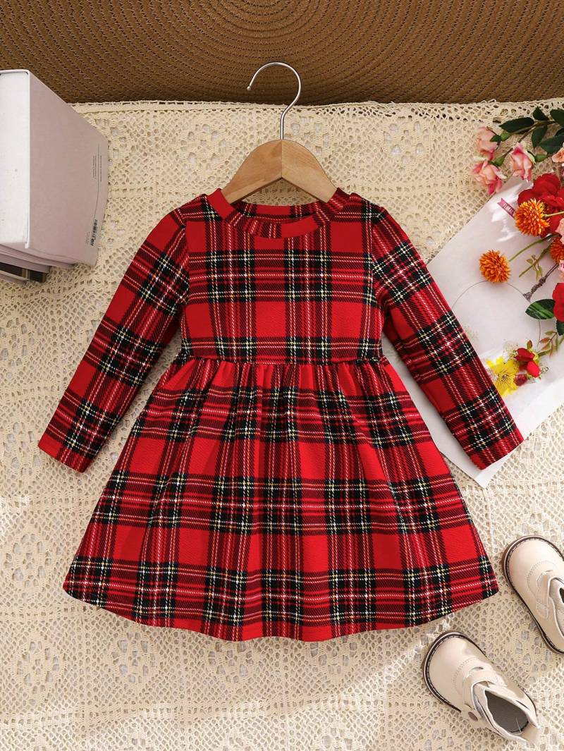 فستان بناتي كاروهات أحمر كلاسيكي 👗❤️